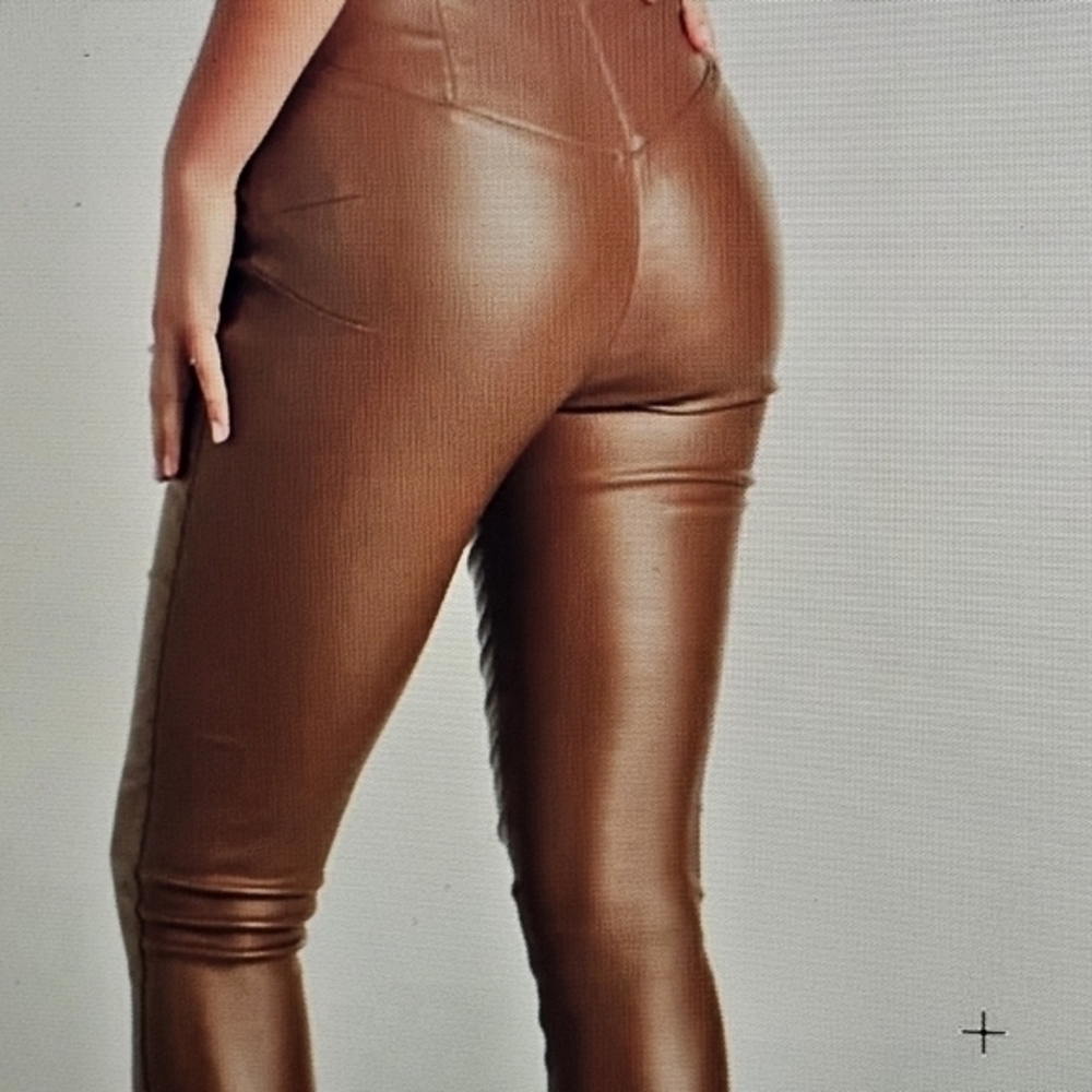 NWT Windsor M Black Faux Leather Corset Style Hugging Leggings Emo Grunge Sexy - Picture 3 of 11